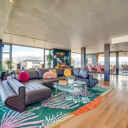 Luxe Dtwn Reno Penthouse About 3 Mi To Casinos! Apartment